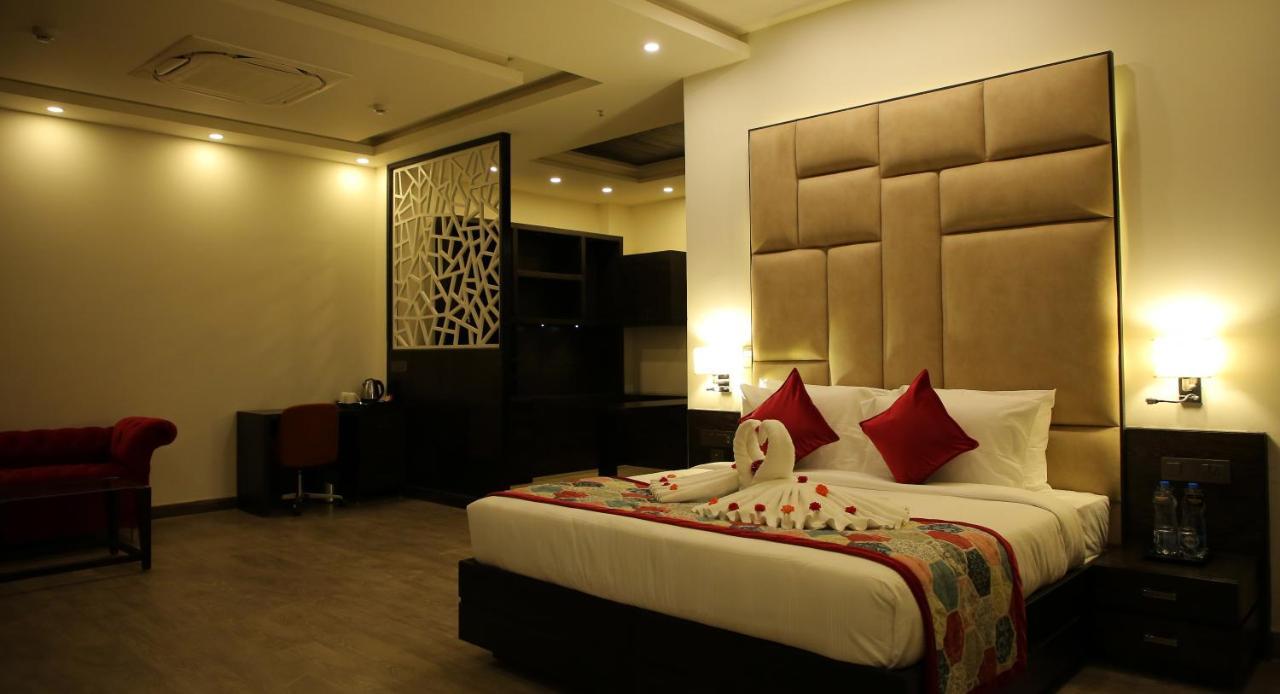 Rosetum Kasauli Hotel Exterior foto